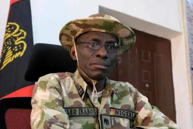 <strong>Army retires 120 generals, colonels, others</strong>