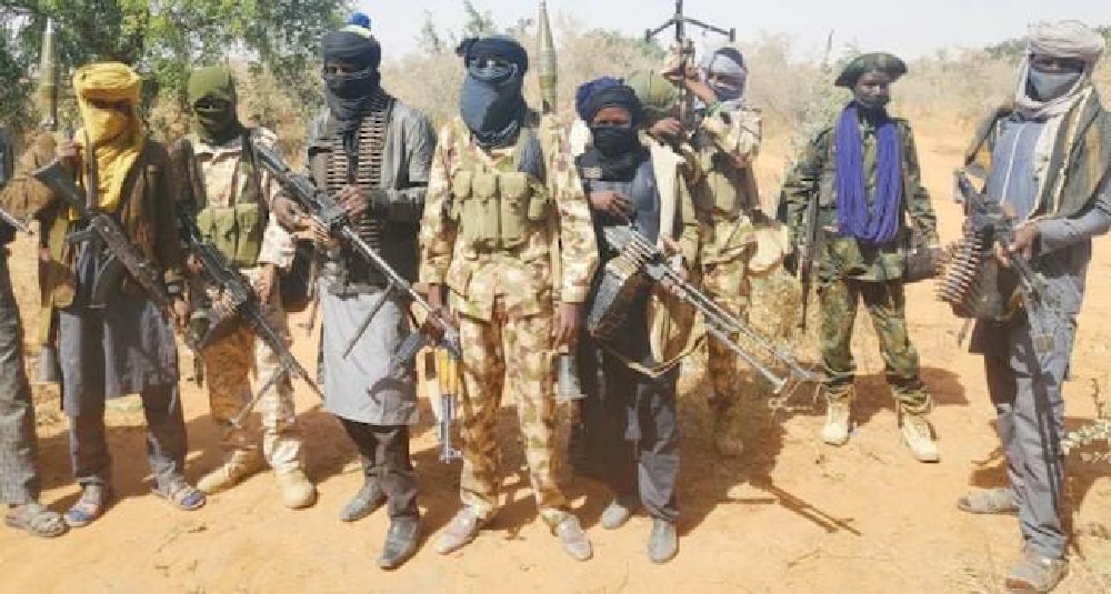 <strong>Bandits disrupt prayer at Zamfara mosque, abduct worshipers</strong>